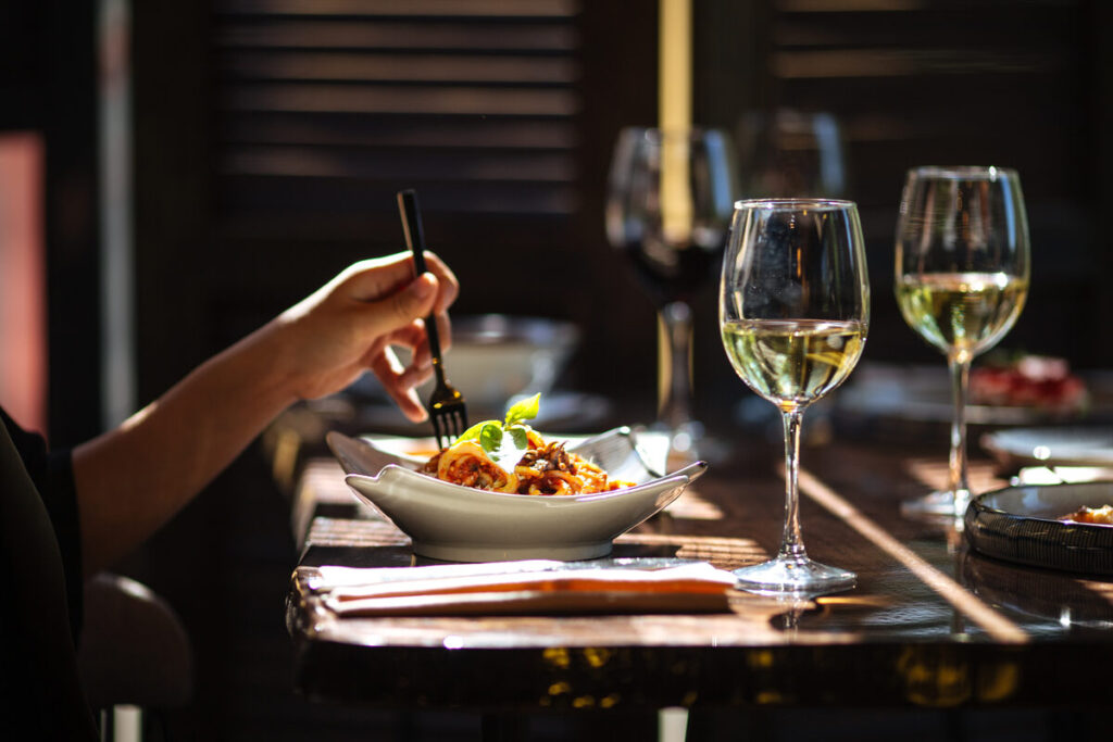 A Foodie’s Guide to Arena Park: The Best Eats in Cape Girardeau’s Delicious Hub
